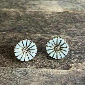 Denmark Daisy Sterling Silver Stud Earrings